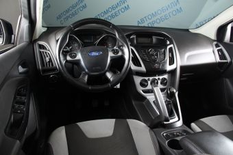 Ford Focus, 2.0 л, МКПП, 2013 фото 9