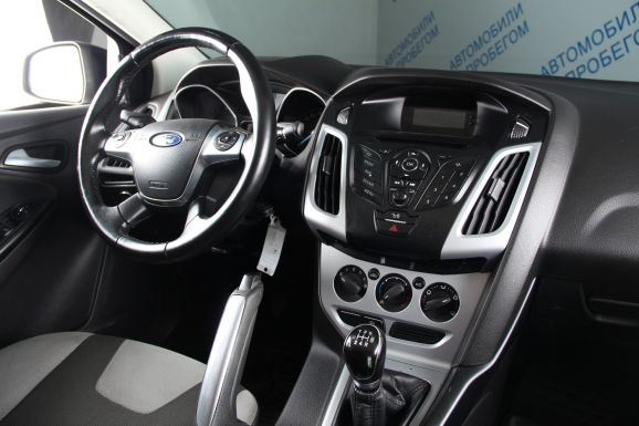 Ford Focus, 2.0 л, МТ, 2013 фото 11