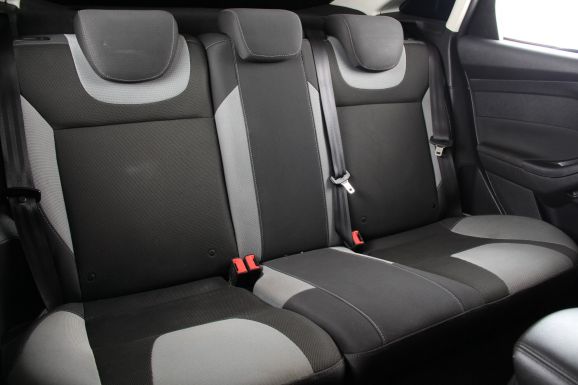 Ford Focus, 2.0 л, МТ, 2013 фото 1