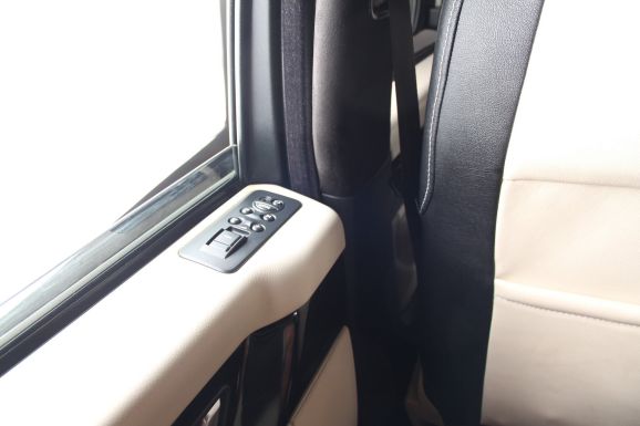 Land Rover Range Rover Sport, 3.6 л, АТ, 2009 фото 1