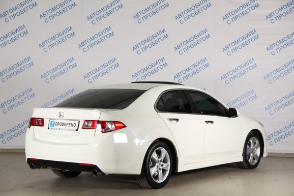 Honda Accord, 2.4 л, АТ, 2010 фото 4