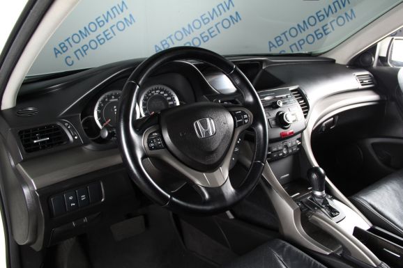 Honda Accord, 2.4 л, АТ, 2010 фото 10