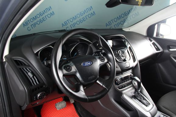Ford Focus, 1.6 л, Робот, 2013 фото 9