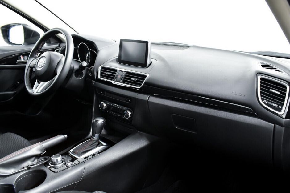 Mazda 3, 1.5 л, АТ, 2017 фото 2