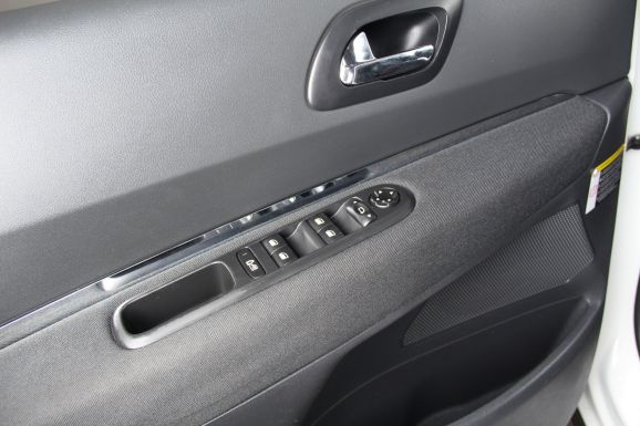 Peugeot 3008, 1.6 л, АТ, 2011 фото 7