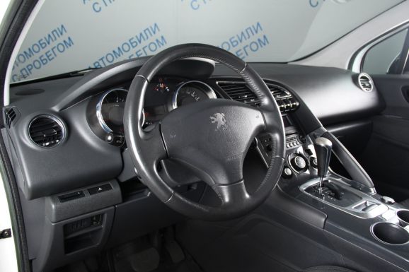 Peugeot 3008, 1.6 л, АТ, 2011 фото 9