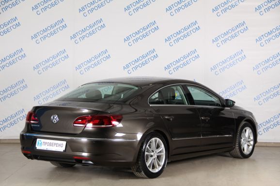 Volkswagen Passat CC, 1.8 л, Робот, 2012 фото 4