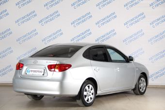 Hyundai Elantra GLS, 1.6 л, МКПП, 2011 фото 4