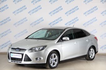 Ford Focus, 1.6 л, МКПП, 2013 фото 3