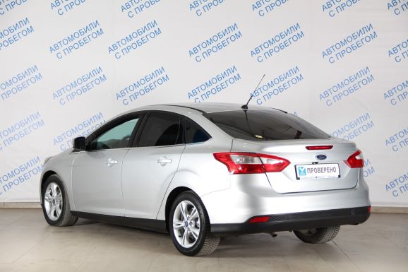 Ford Focus, 1.6 л, МТ, 2013 фото 6