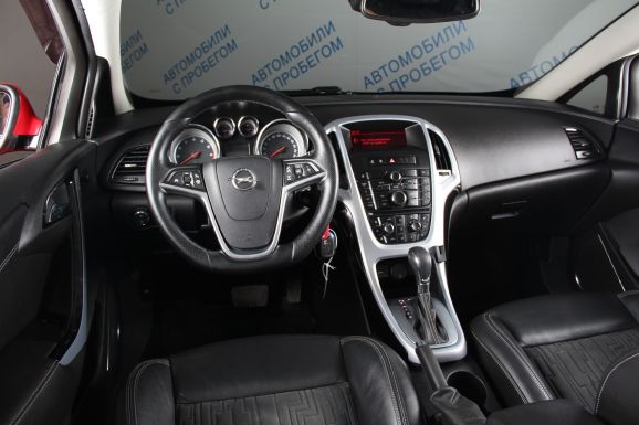 Opel Astra, 1.4 л, АТ, 2014 фото 9