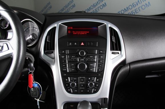 Opel Astra, 1.4 л, АТ, 2014 фото 11