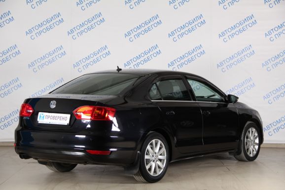 Volkswagen Jetta Highline, 1.4 л, Робот, 2014 фото 4