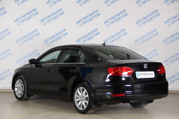 Volkswagen Jetta Highline, 1.4 л, Робот, 2014 фото 6