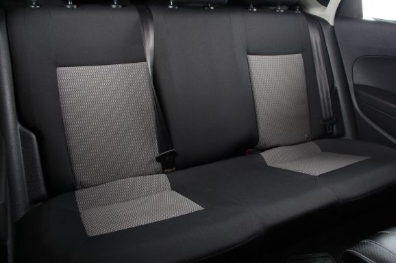 Volkswagen Polo, 1.6 л, МТ, 2013 фото 1