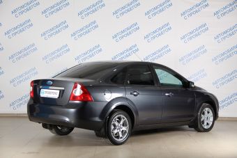 Ford Focus, 2.0 л, АКПП, 2011 фото 6