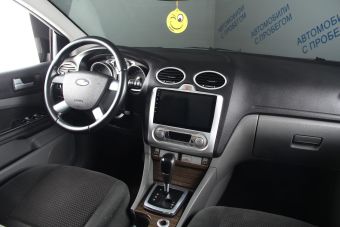 Ford Focus, 2.0 л, АКПП, 2011 фото 9