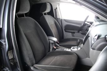 Ford Focus, 2.0 л, АКПП, 2011 фото 2