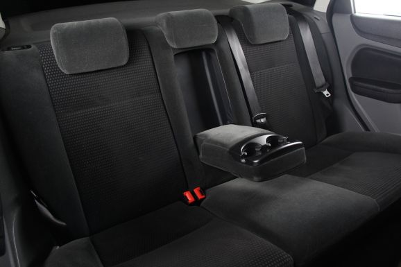 Ford Focus, 2.0 л, АТ, 2011 фото 1