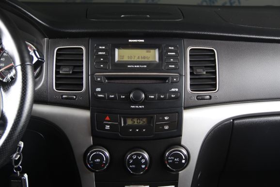 SsangYong Actyon, 2.0 л, АТ, 2011 фото 10