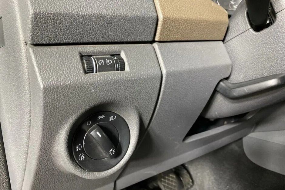 Volkswagen Amarok, 2.0 л, МТ, 2013 фото 5