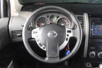 Nissan X-Trail SE +hatch, 2.0 л, CVT, 2010 фото 9