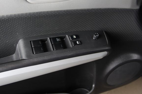 Nissan X-Trail SE +hatch, 2.0 л, Вариатор, 2010 фото 13