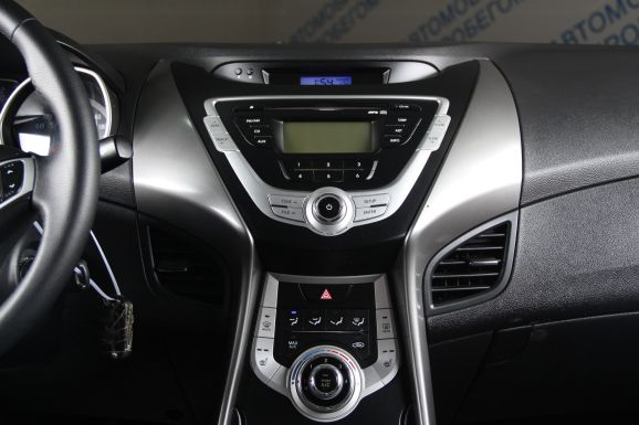 Hyundai Elantra Comfort, 1.6 л, АТ, 2011 фото 11