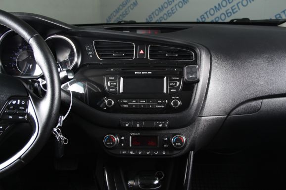 Kia Ceed Premium, 1.6 л, АТ, 2014 фото 12