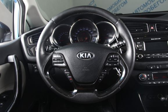 Kia Ceed Premium, 1.6 л, АТ, 2014 фото 1
