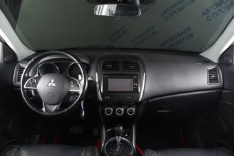 Mitsubishi ASX Suriken, 1.8 л, CVT, 2012 фото 8