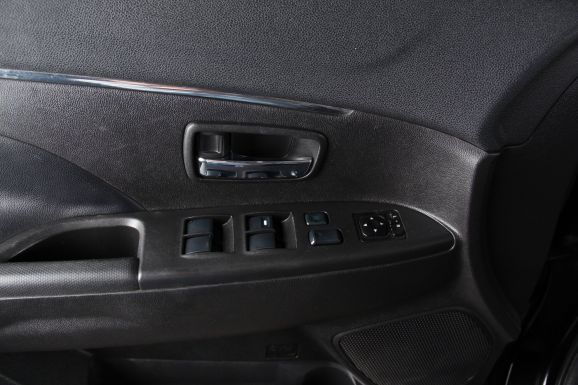 Mitsubishi ASX Suriken, 1.8 л, Вариатор, 2012 фото 10