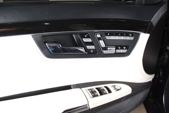 Mercedes-Benz S-Класс Grand Edition, 4.7 л, АТ, 2012 фото 11