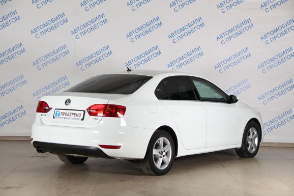 Volkswagen Jetta, 1.4 л, Робот, 2013 фото 5