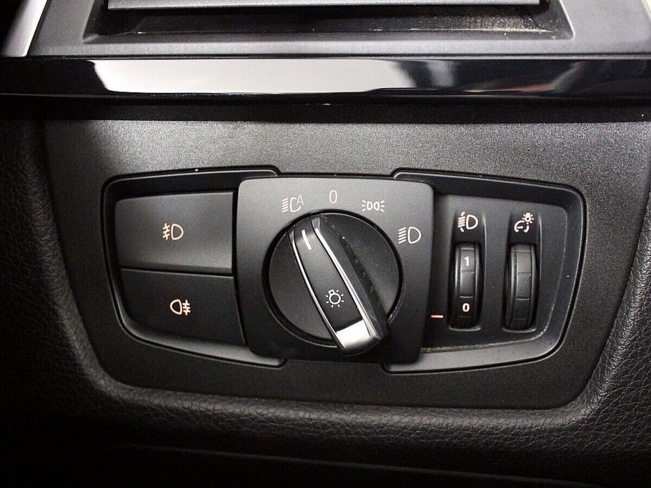 BMW 3 серии, 2.0 л, АТ, 2018 фото 6