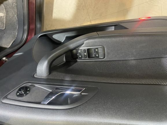 Skoda Yeti Elegance, 1.2 л, Робот, 2012 фото 2