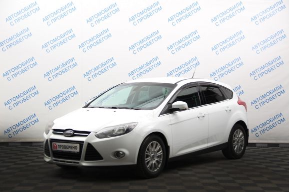 Ford Focus Titanium, 2.0 л, Робот, 2015 фото 3