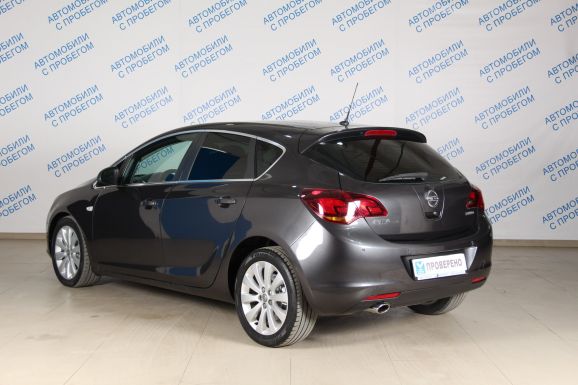 Opel Astra Cosmo, 1.4 л, АТ, 2012 фото 5