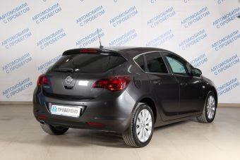 Opel Astra Cosmo, 1.4 л, АКПП, 2012 фото 6