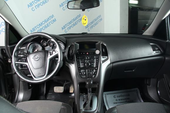 Opel Astra Cosmo, 1.4 л, АТ, 2012 фото 8