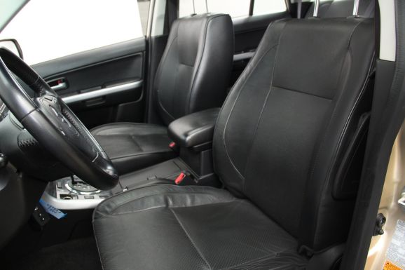 Suzuki Grand Vitara JLX-E SE Exclusive, 2.4 л, АТ, 2011 фото 2