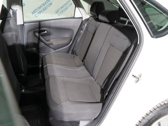 Volkswagen Polo Comfortline, 1.6 л, АТ, 2012 фото 1