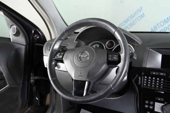 Opel Astra Cosmo, 1.8 л, АТ, 2008 фото 7