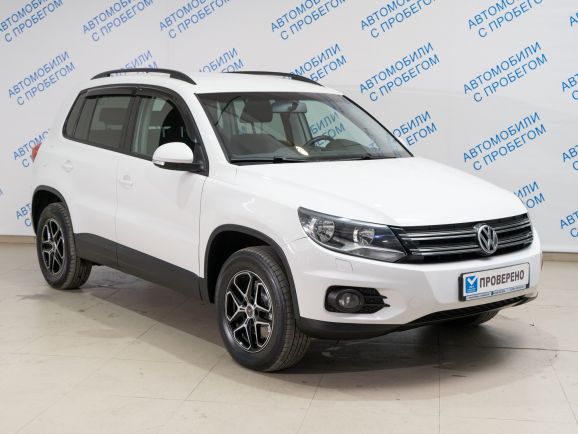 Volkswagen Tiguan Avenue, 2.0 л, АТ, 2015 фото 4
