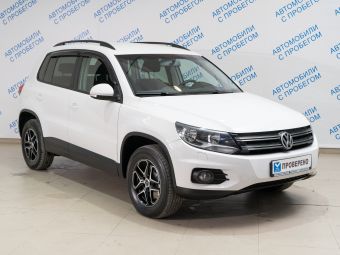 Volkswagen Tiguan Avenue, 2.0 л, АКПП, 2015 фото 4