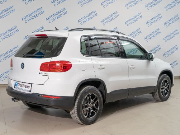 Volkswagen Tiguan Avenue, 2.0 л, АТ, 2015 фото 6