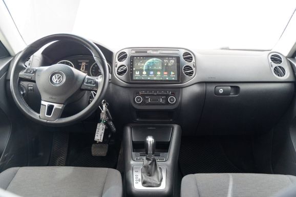 Volkswagen Tiguan Avenue, 2.0 л, АТ, 2015 фото 2