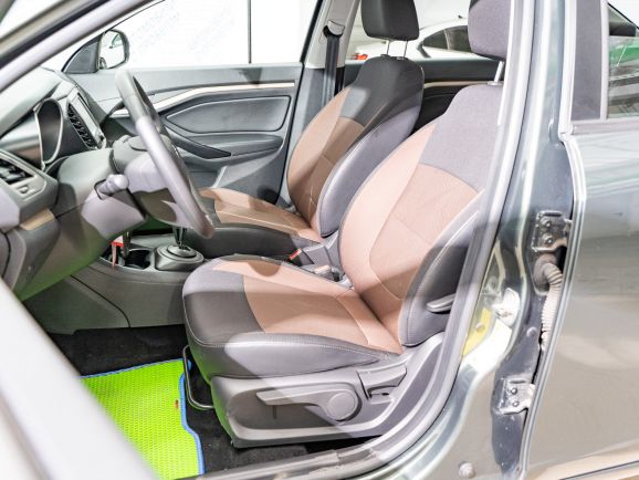 LADA (ВАЗ) Vesta Luxe Prestige (2018-2019), 1.8 л, Робот, 2018 фото 1