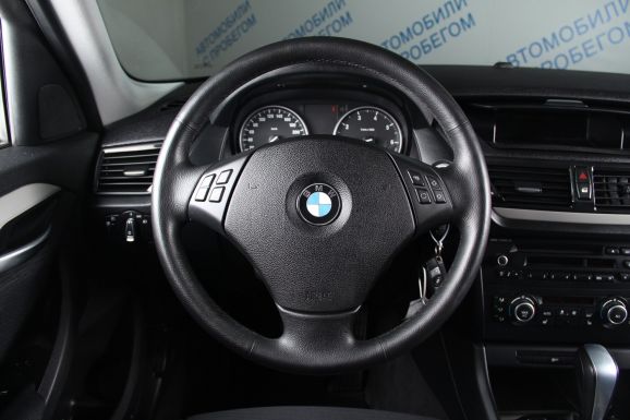 BMW X1 sDrive18i Локальная сборка, 2.0 л, АТ, 2014 фото 8