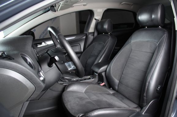 Ford Mondeo Titanium Black, 2.0 л, Робот, 2011 фото 10